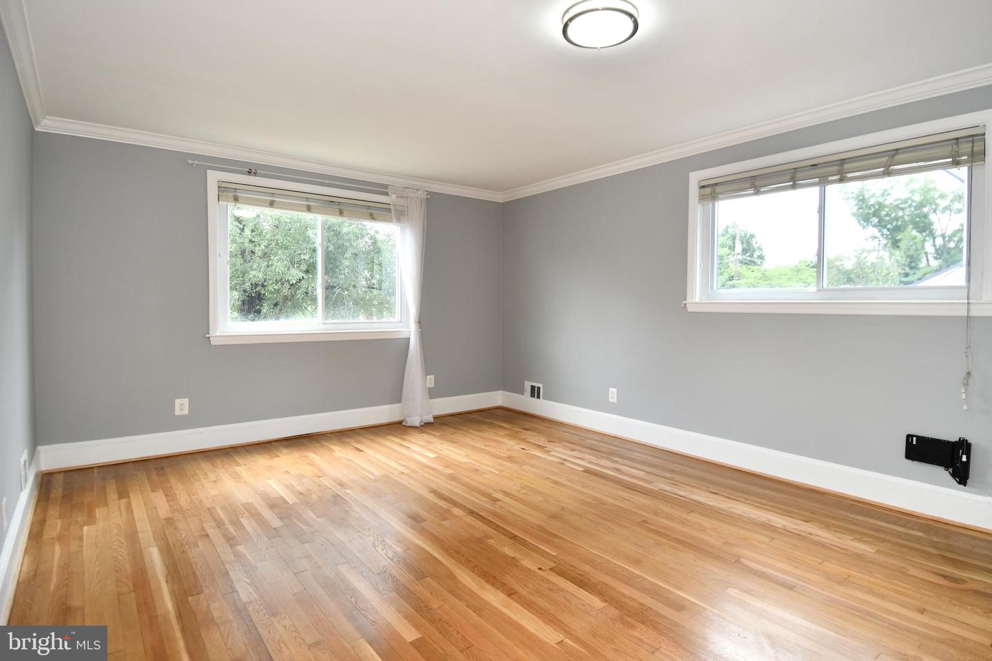 4710 Queensbury Rd #2 Property Photo 5