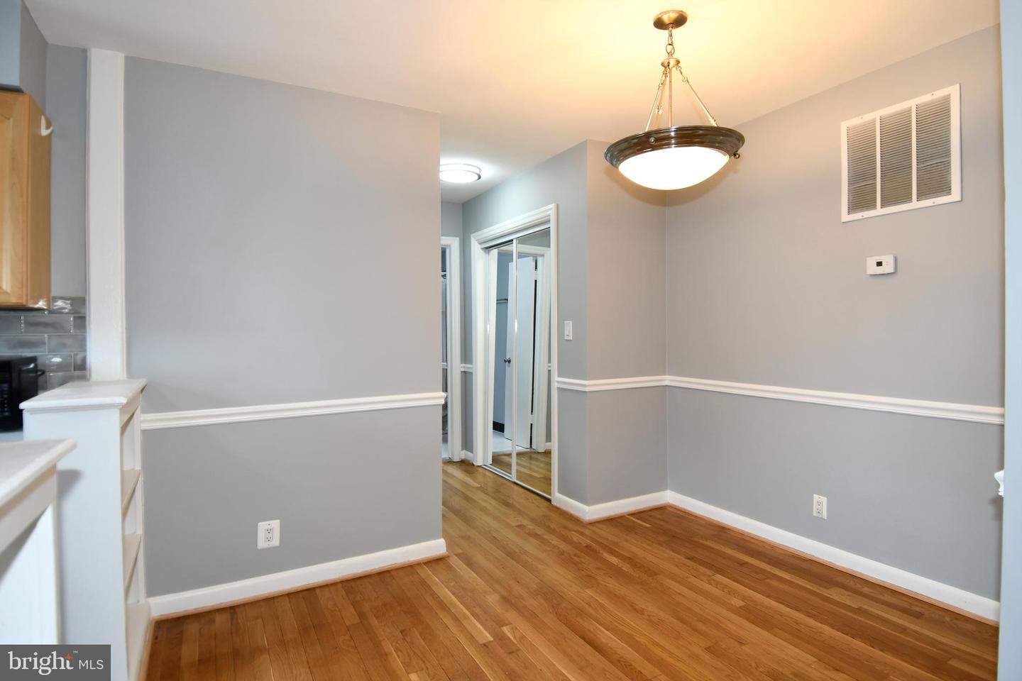 4710 Queensbury Rd #2 Property Photo 9