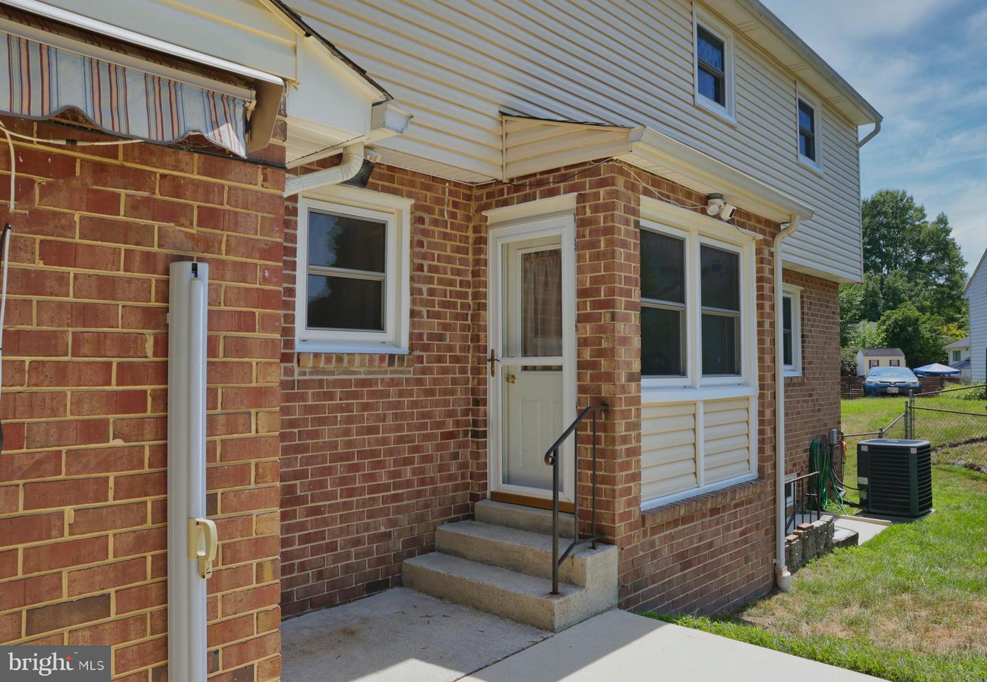 331 Alastair St Property Photo 30