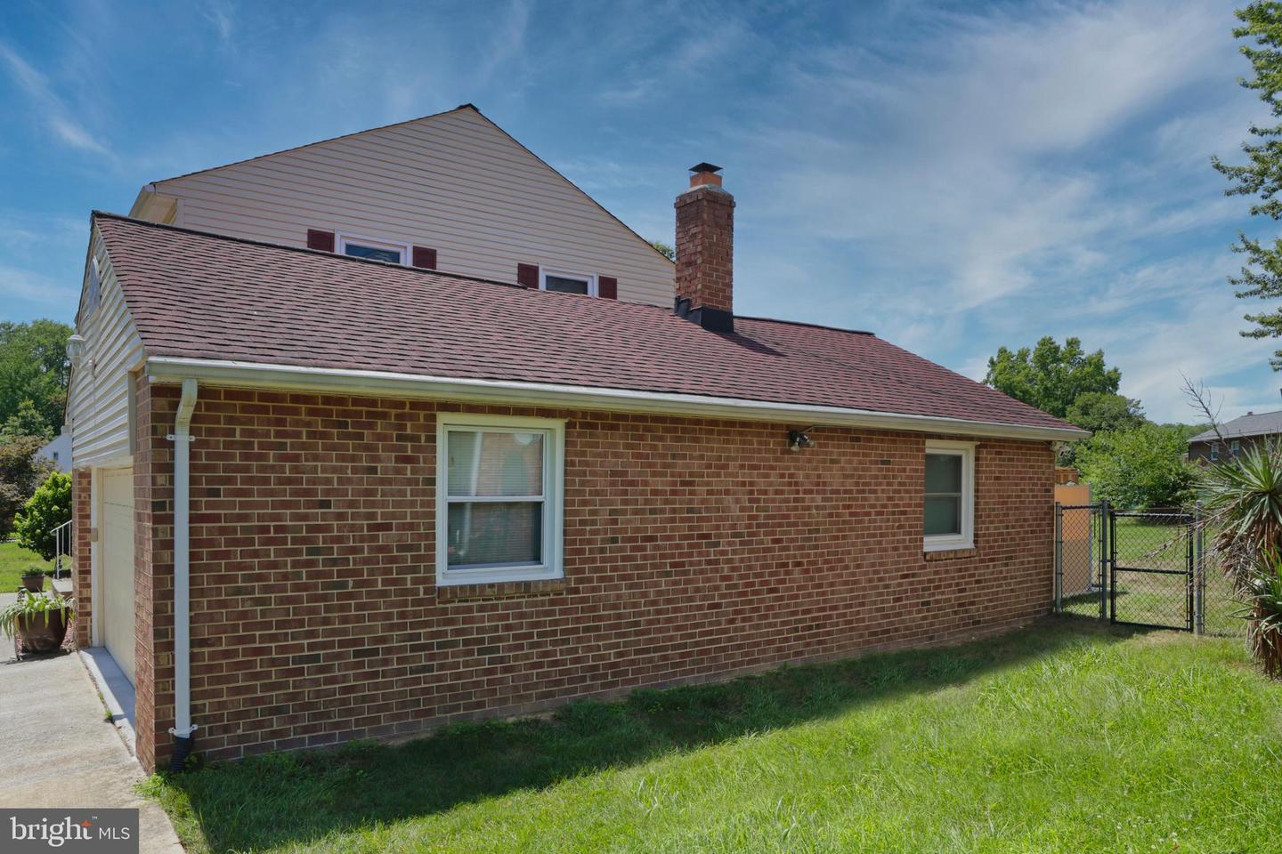 331 Alastair St Property Photo 33