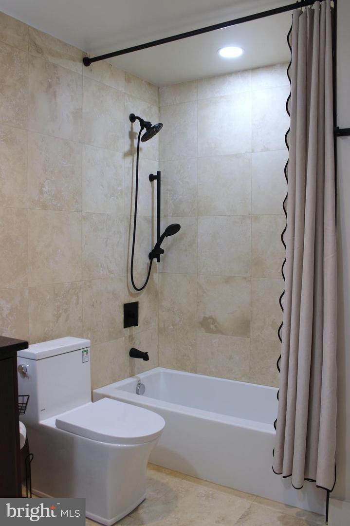 6325 Johensu Dr Property Photo 16