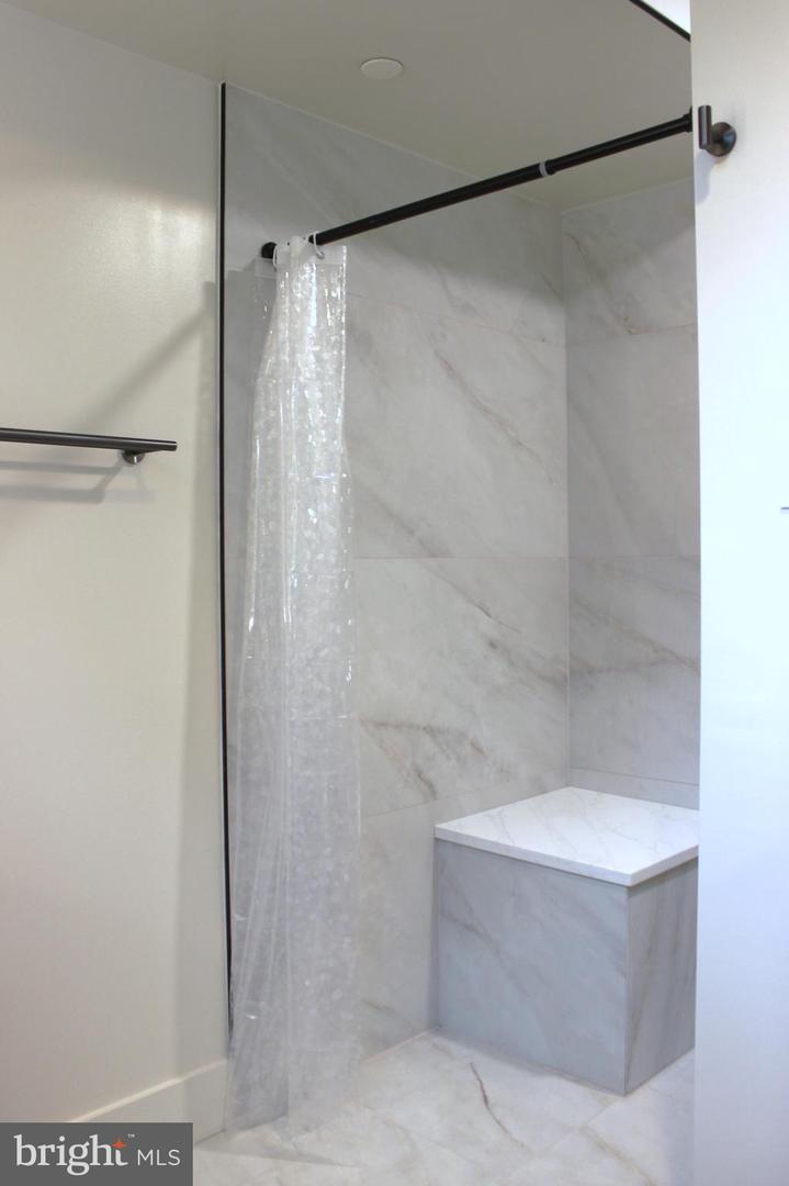 6325 Johensu Dr Property Photo 22