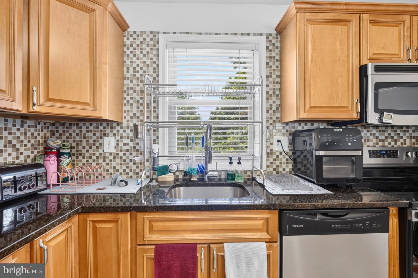4112 Beachcraft Ct Property Photo 16