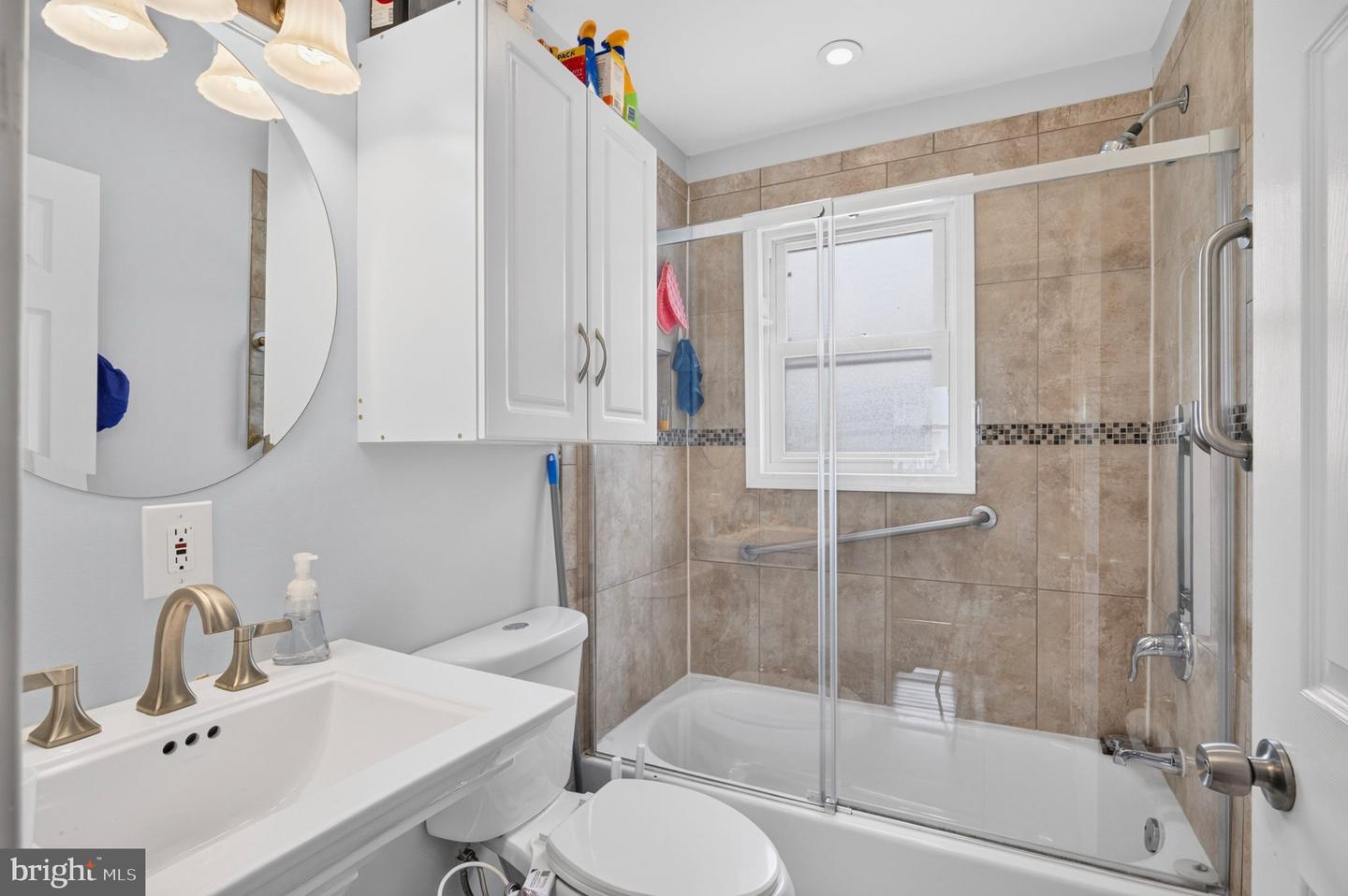 4112 Beachcraft Ct Property Photo 18