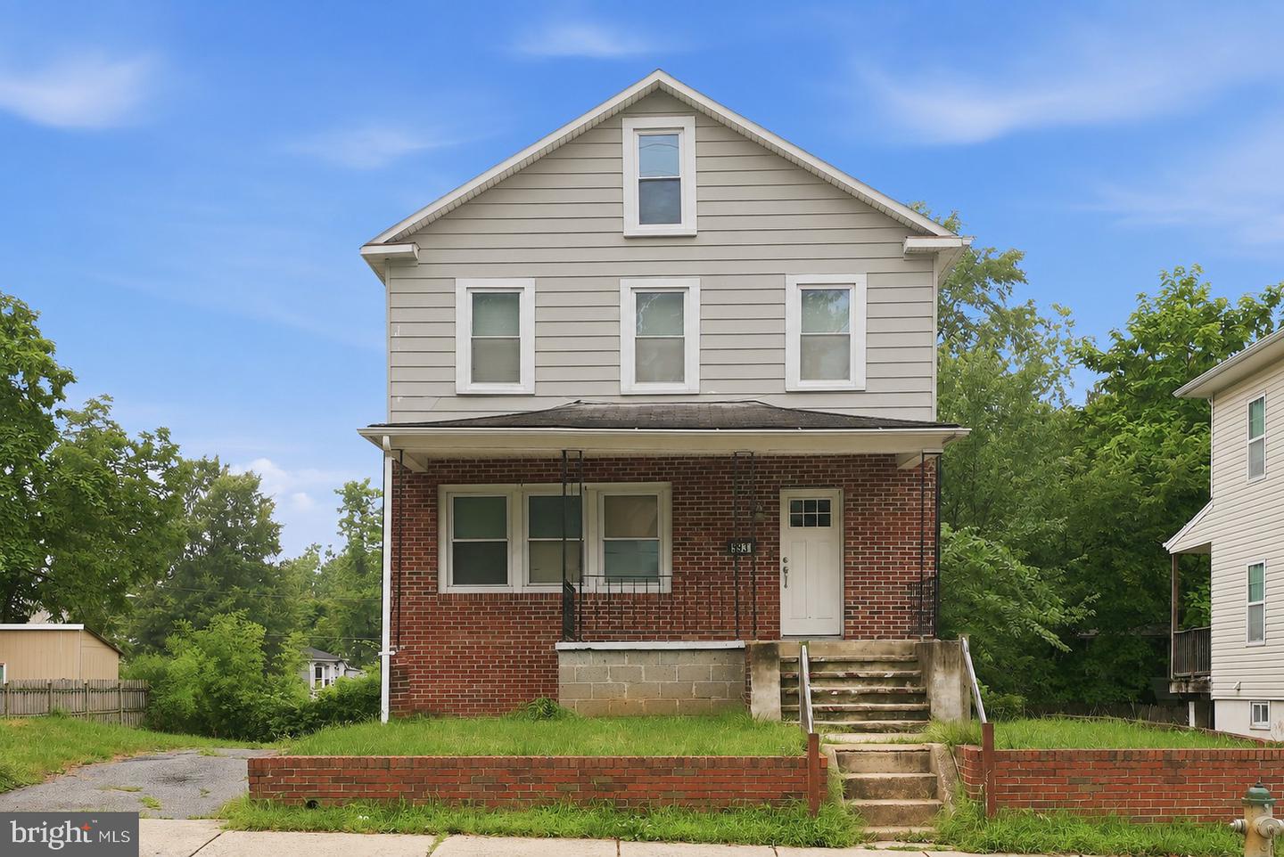 5931 Addison Rd Property Photo 1