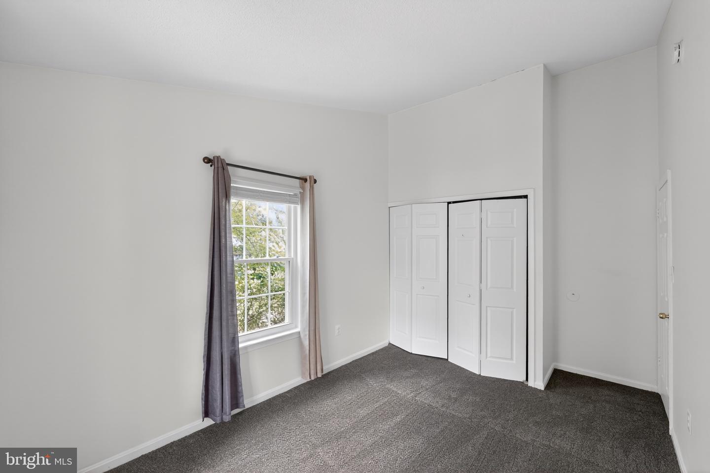 1015 Saint Michaels Dr Property Photo 19