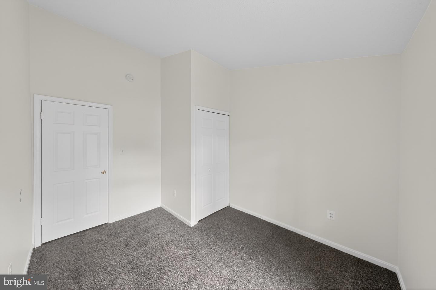 1015 Saint Michaels Dr Property Photo 21