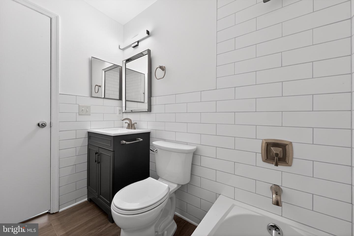 1015 Saint Michaels Dr Property Photo 27