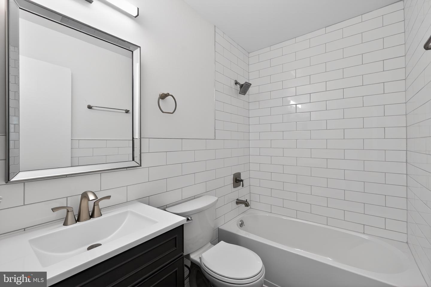 1015 Saint Michaels Dr Property Photo 30