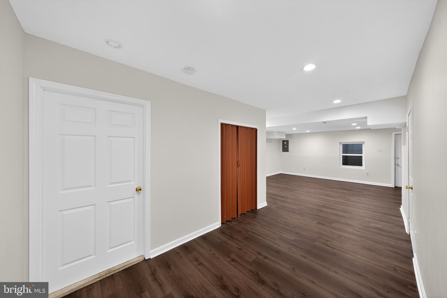 1015 Saint Michaels Dr Property Photo 35