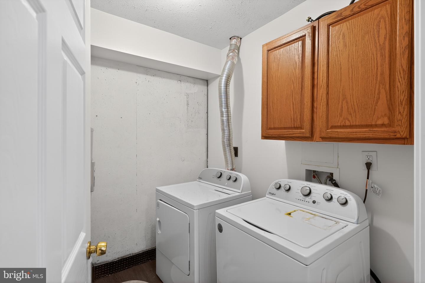 1015 Saint Michaels Dr Property Photo 39