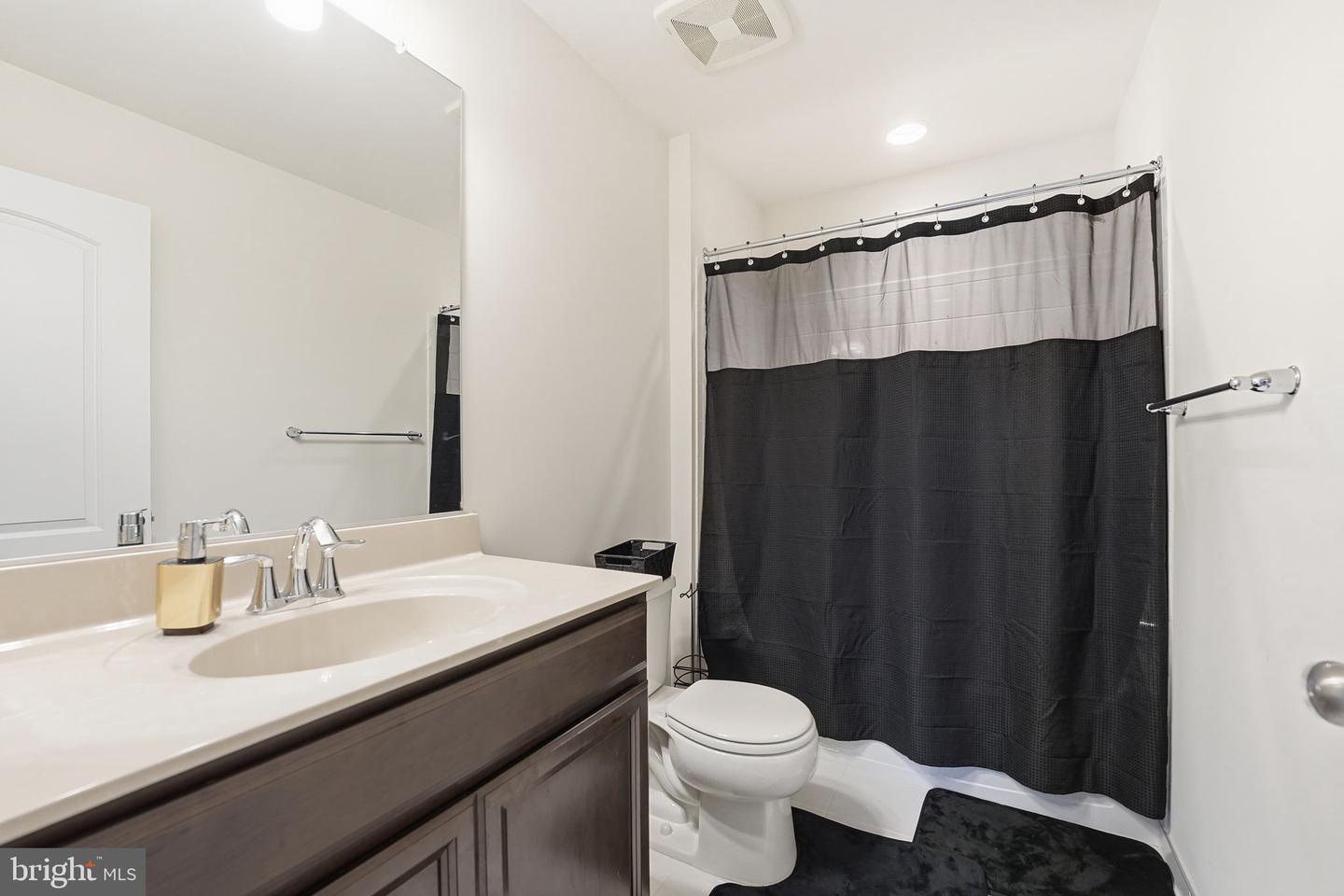 6006 Savannah Dr Property Photo 43