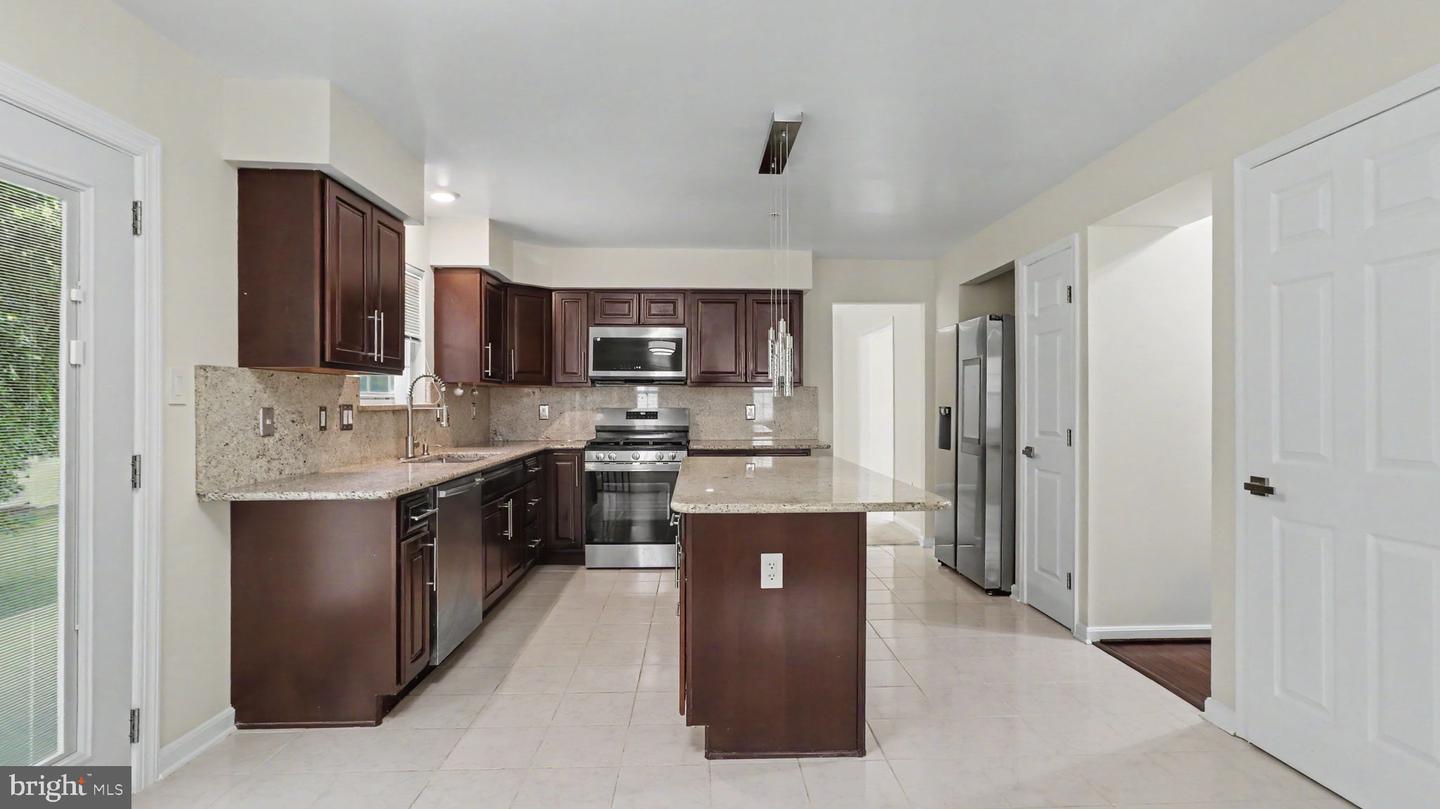 8604 Cory Dr Property Photo 20