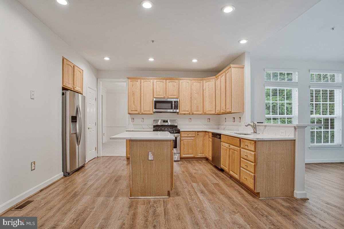 2310 Nicol Cir Property Photo 16