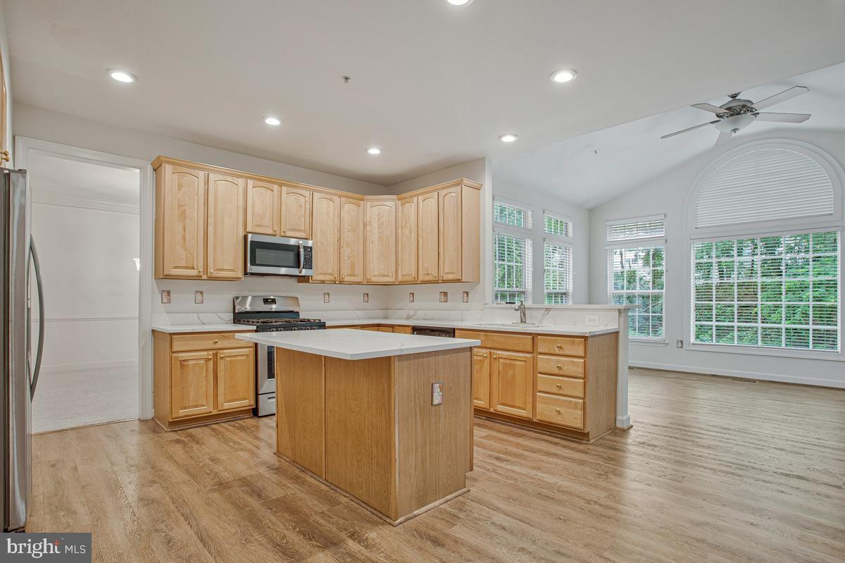 2310 Nicol Cir Property Photo 17