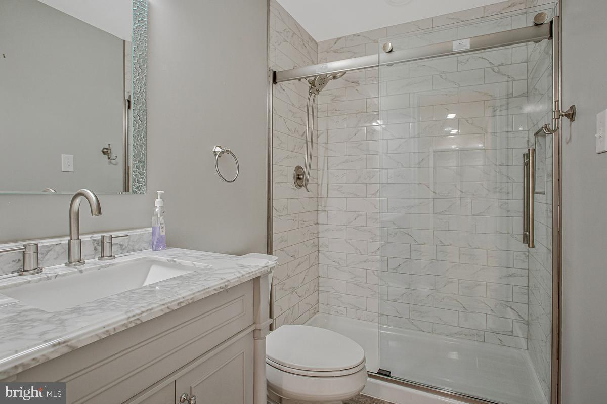 2310 Nicol Cir Property Photo 42