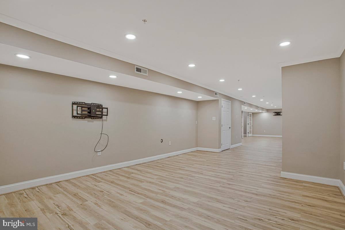 2310 Nicol Cir Property Photo 44