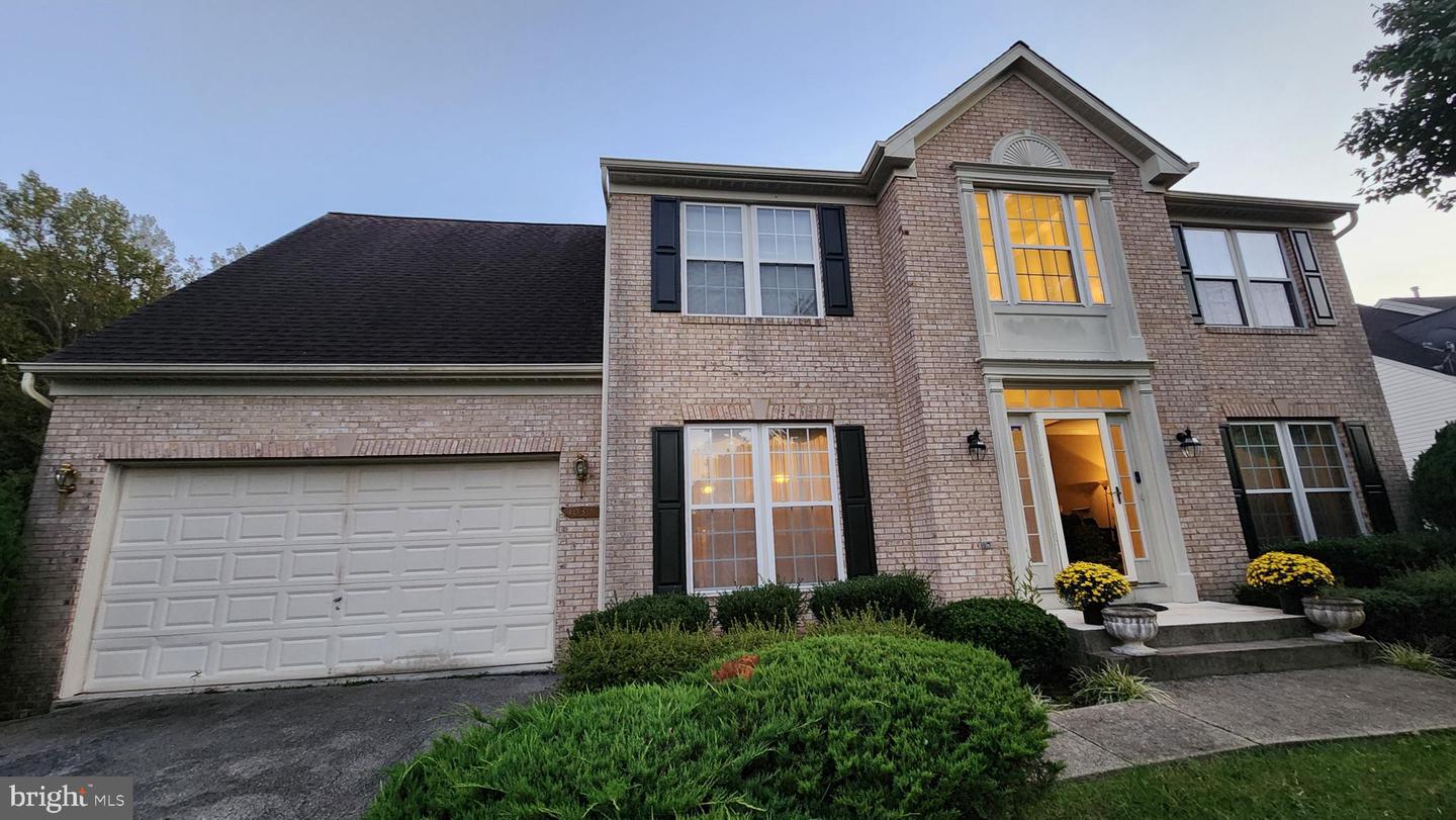 10307 Keepsake Ln Property Photo 1