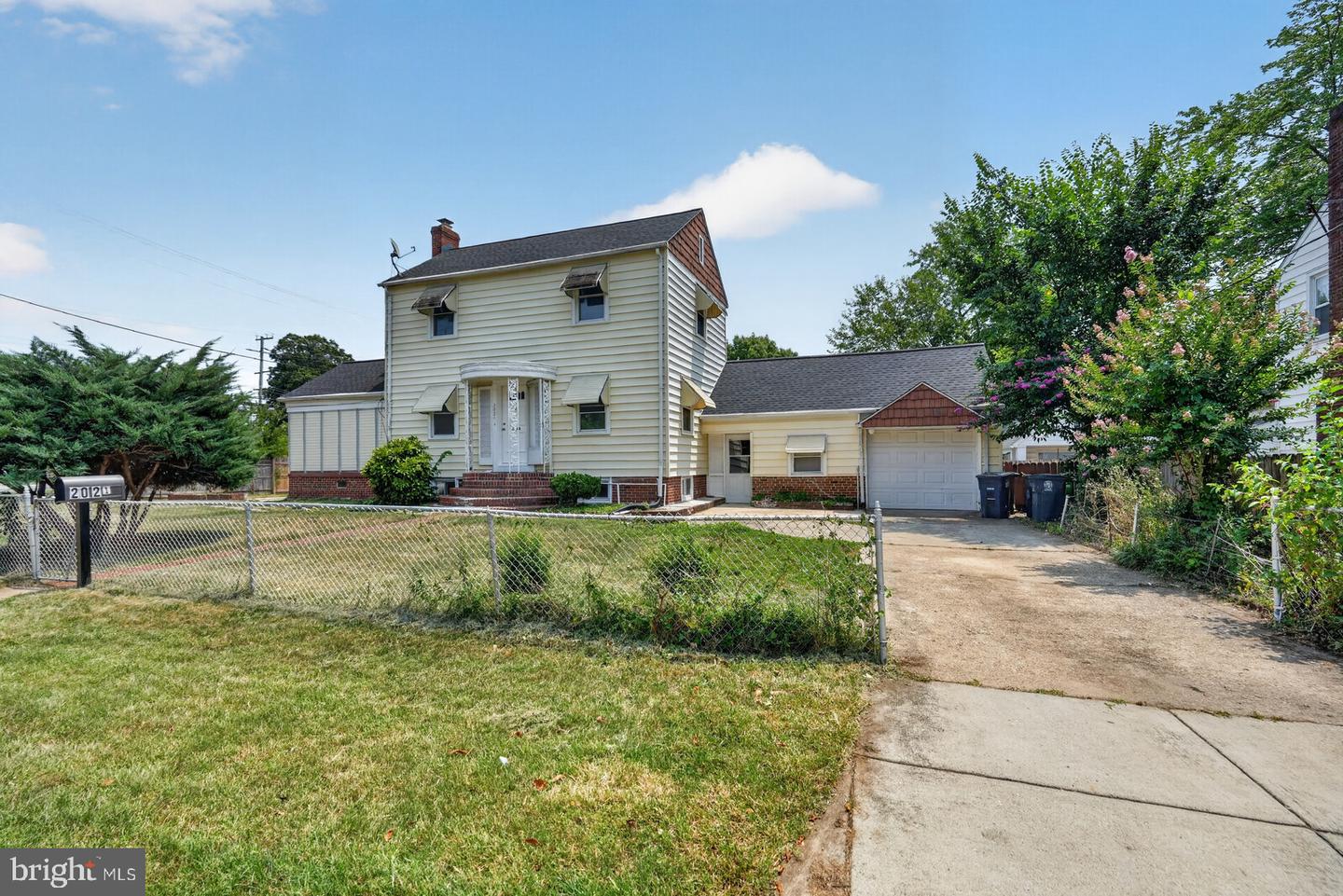 2021 Sheridan St Property Photo 1