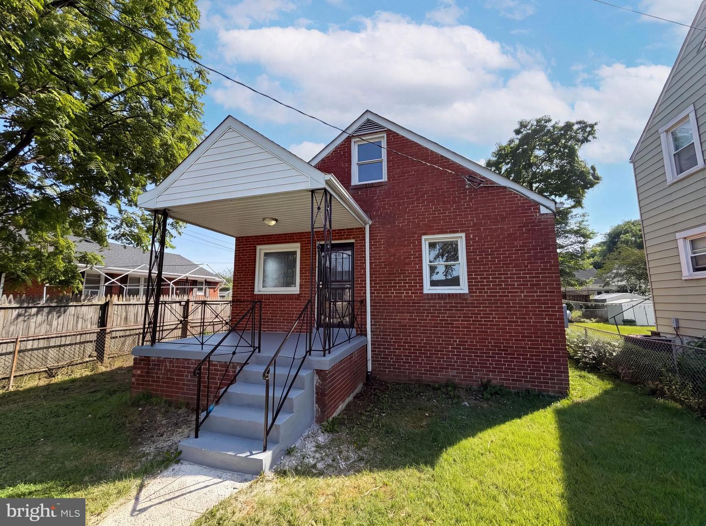 4313 URN ST Property Photo 1
