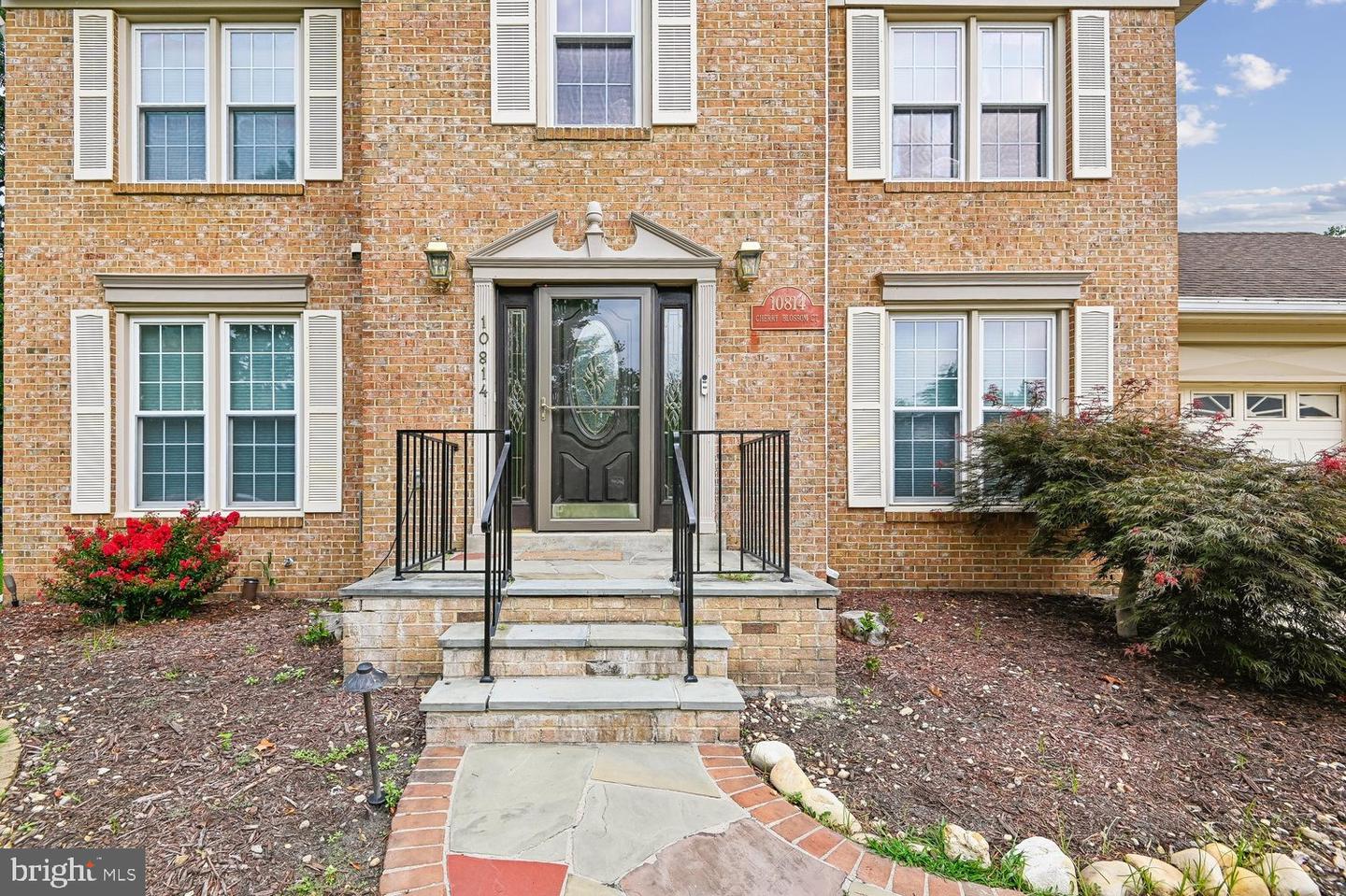 10814 Cherry Blossom Ct Property Photo 2