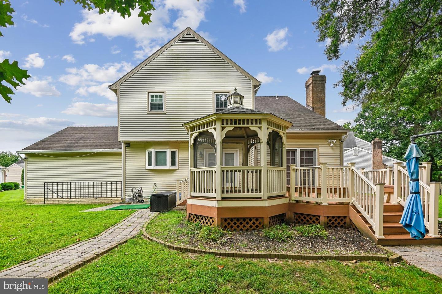 10814 Cherry Blossom Ct Property Photo 3