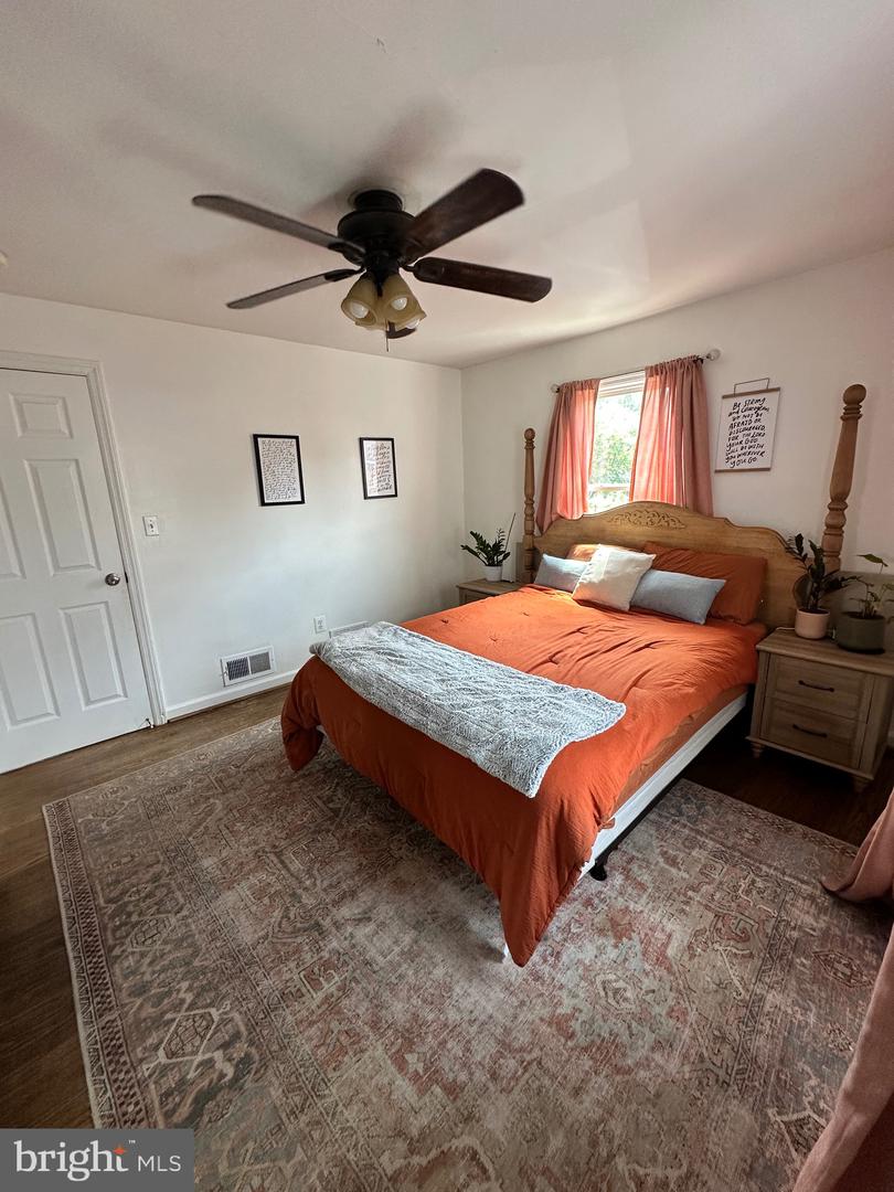 5211 Edgewood Rd Property Photo 9
