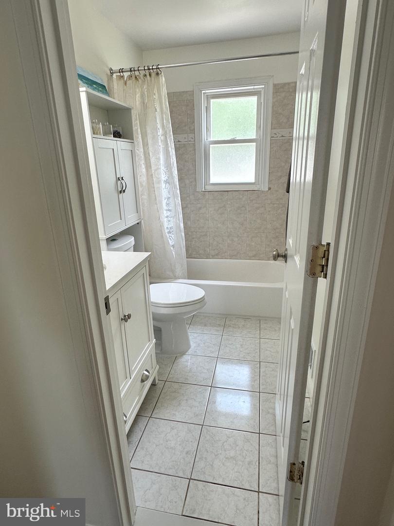 5211 Edgewood Rd Property Photo 35