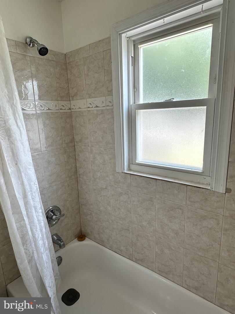 5211 Edgewood Rd Property Photo 39