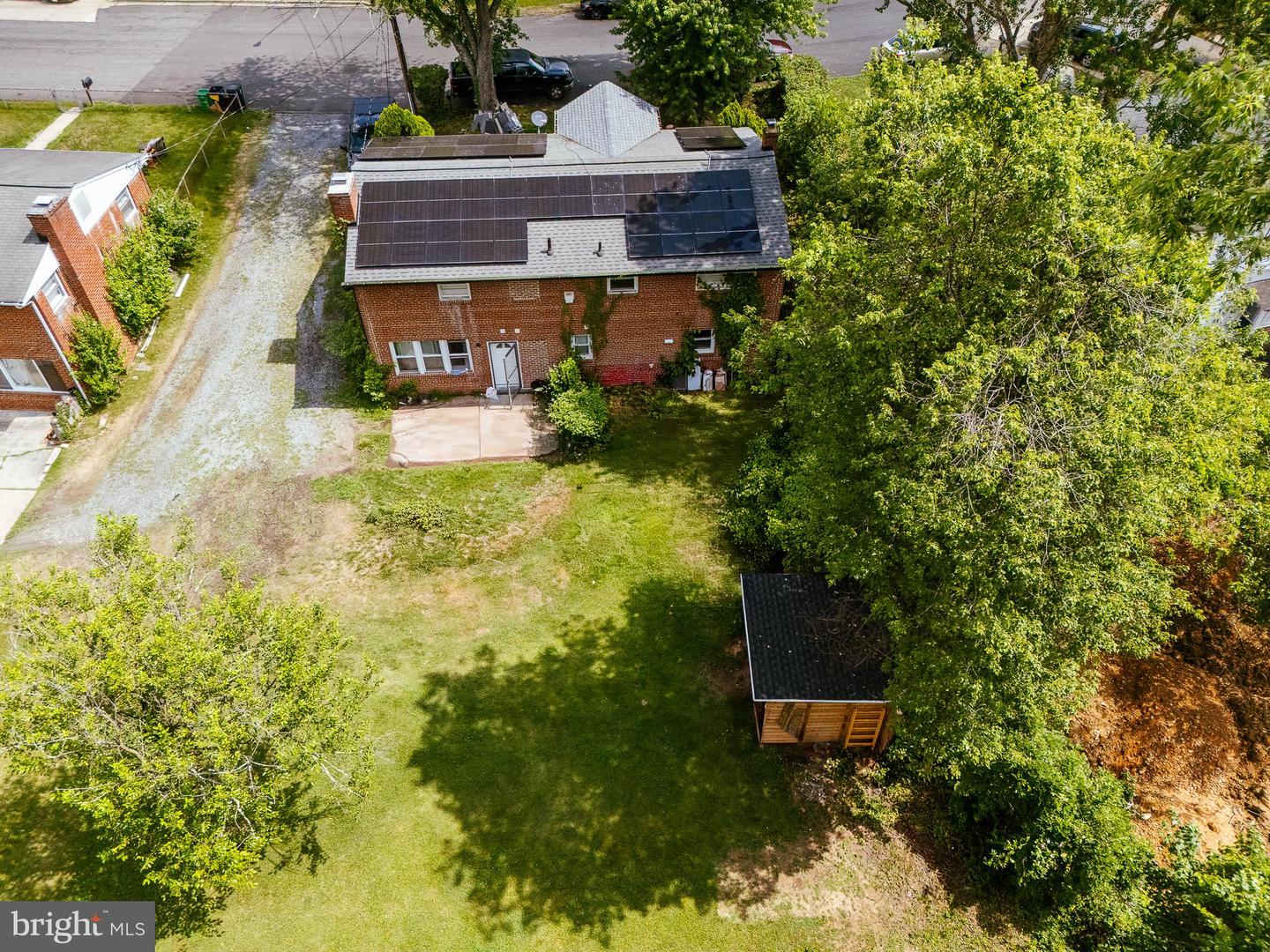 4413 Lakeview Dr Property Photo 1