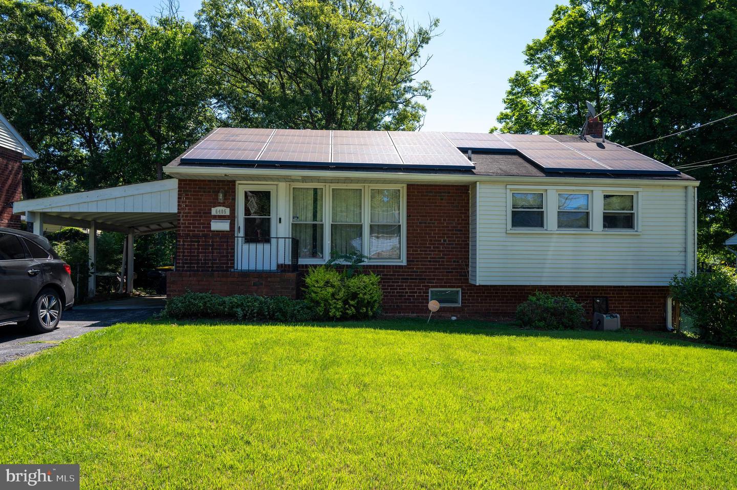 6405 85th Pl Property Photo 1