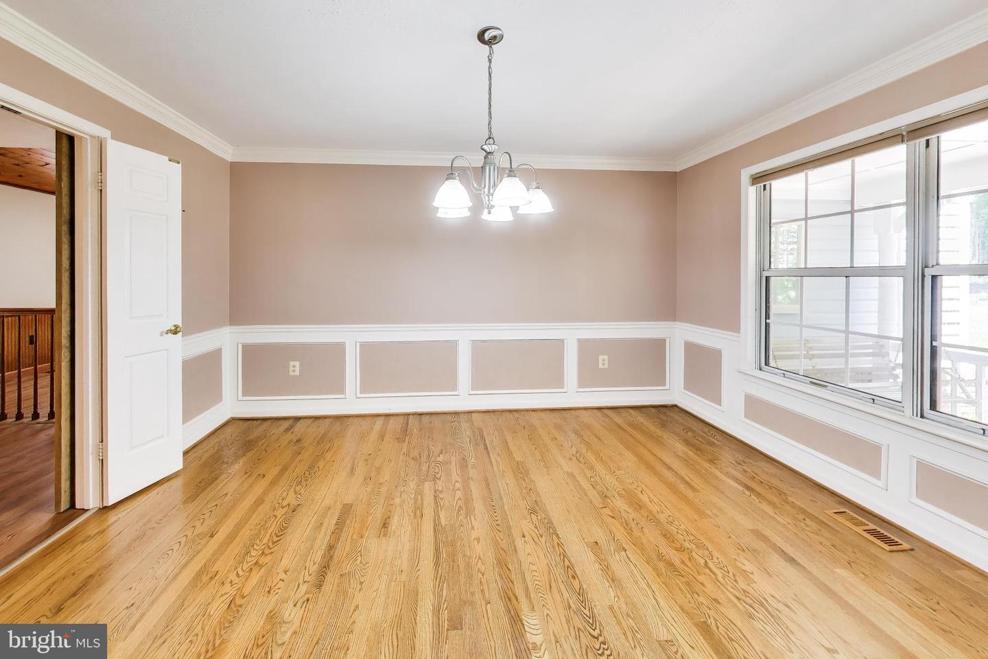 2012 Bermondsey Dr Property Photo 13