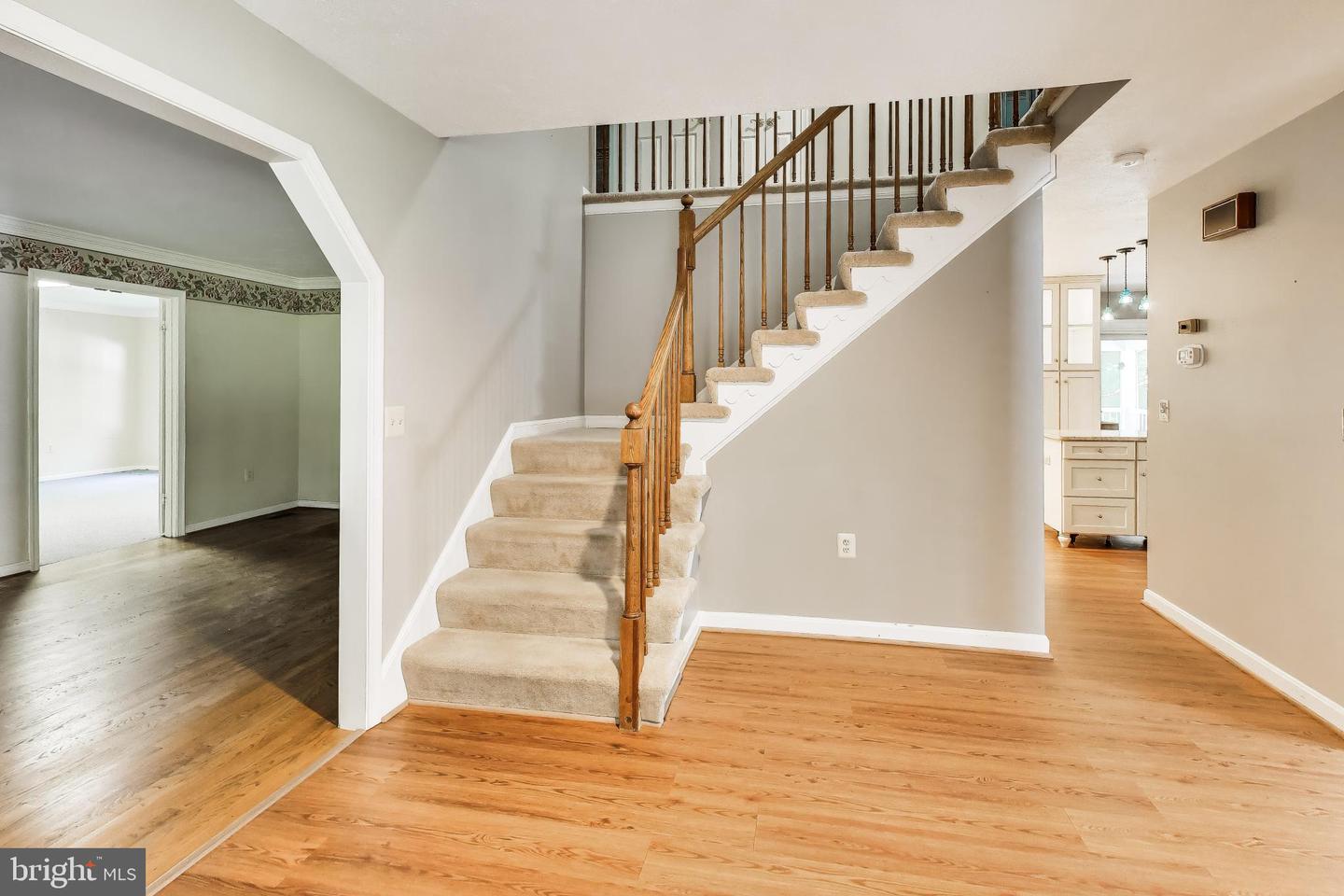 2012 Bermondsey Dr Property Photo 24
