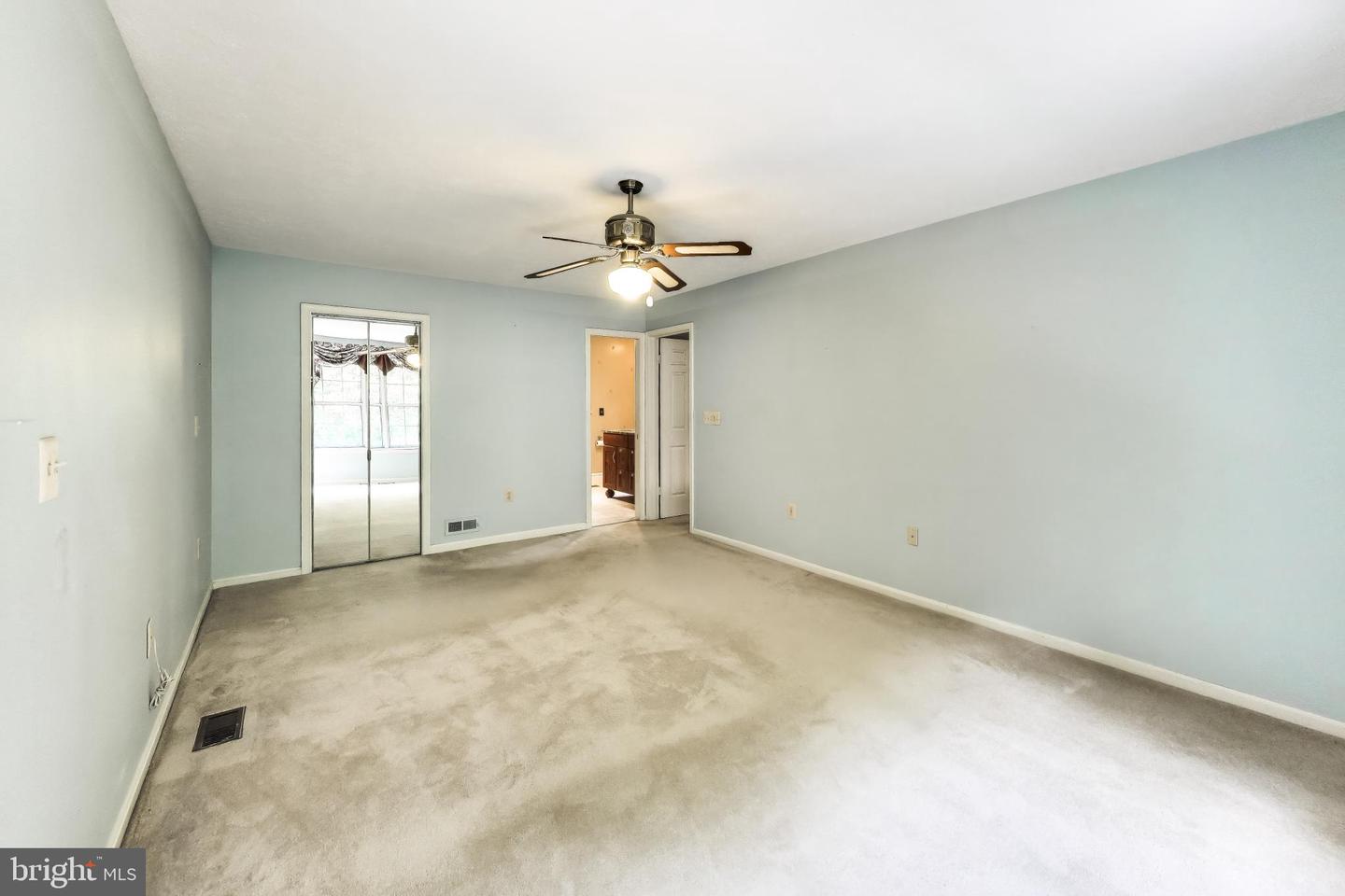 2012 Bermondsey Dr Property Photo 26