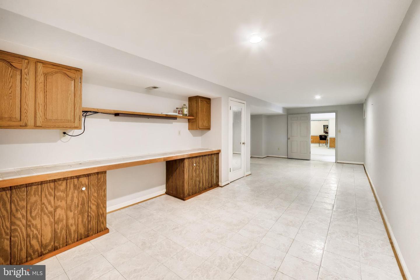 2012 Bermondsey Dr Property Photo 40