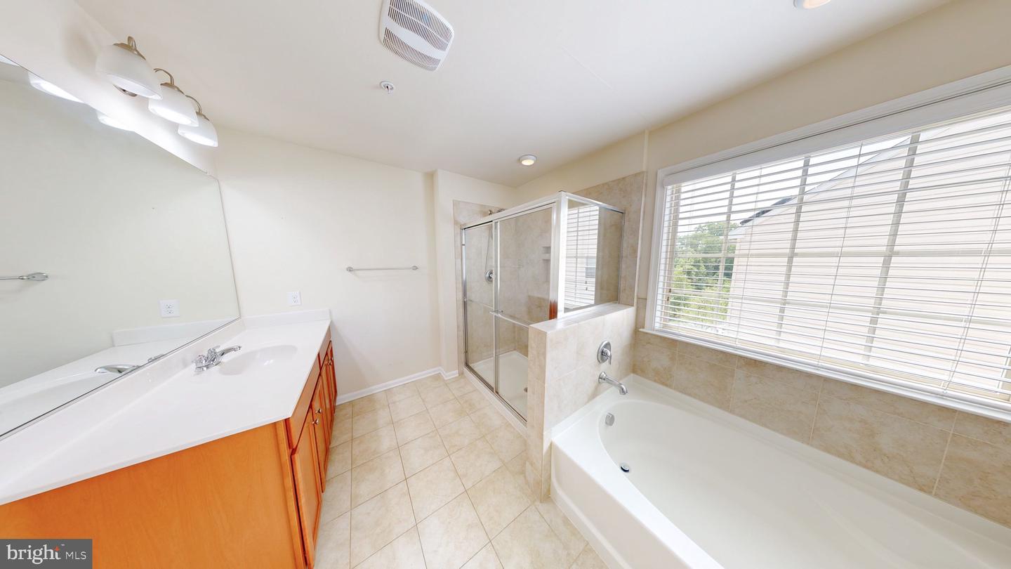 2604 Brooke Grove Rd Property Photo 16