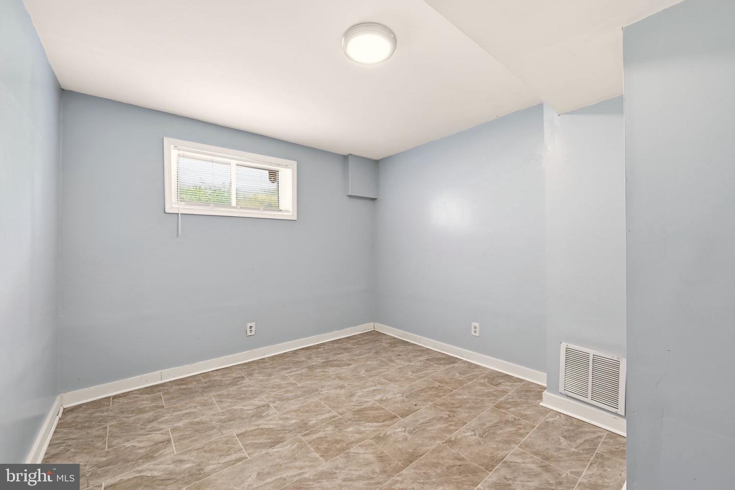 5122 Navahoe St Property Photo 25