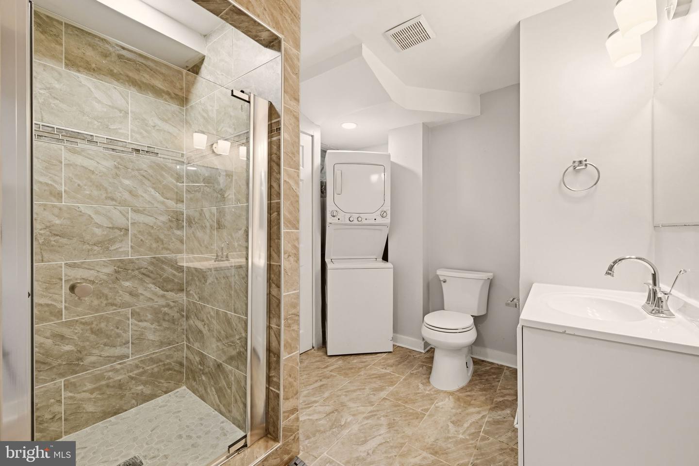 5122 Navahoe St Property Photo 26