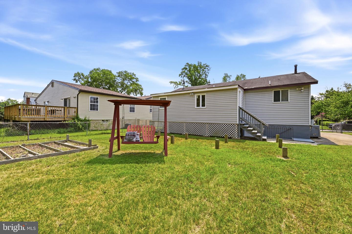 5122 Navahoe St Property Photo 27