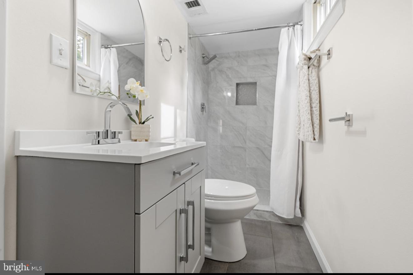 6502 Summerhill Rd Property Photo 25