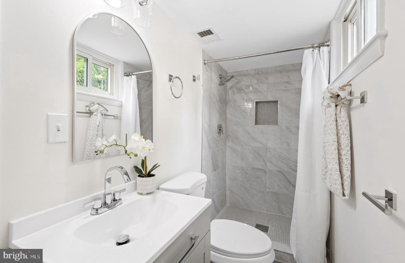 6502 Summerhill Rd Property Photo 26