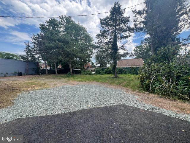 5455 Annapolis Rd Property Photo 11
