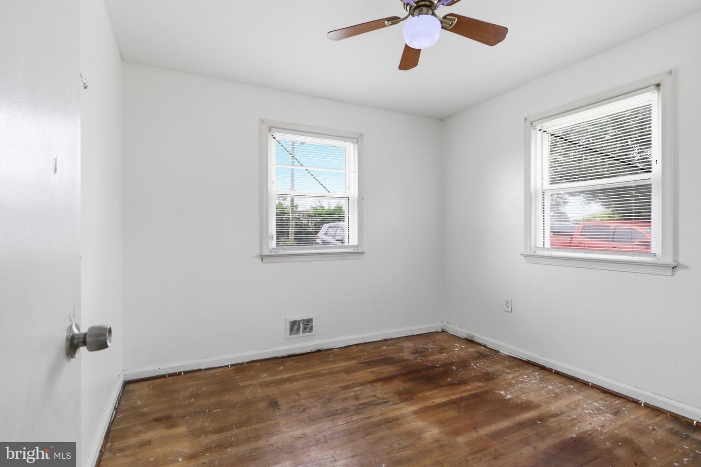5436 Odell Rd Property Photo 11