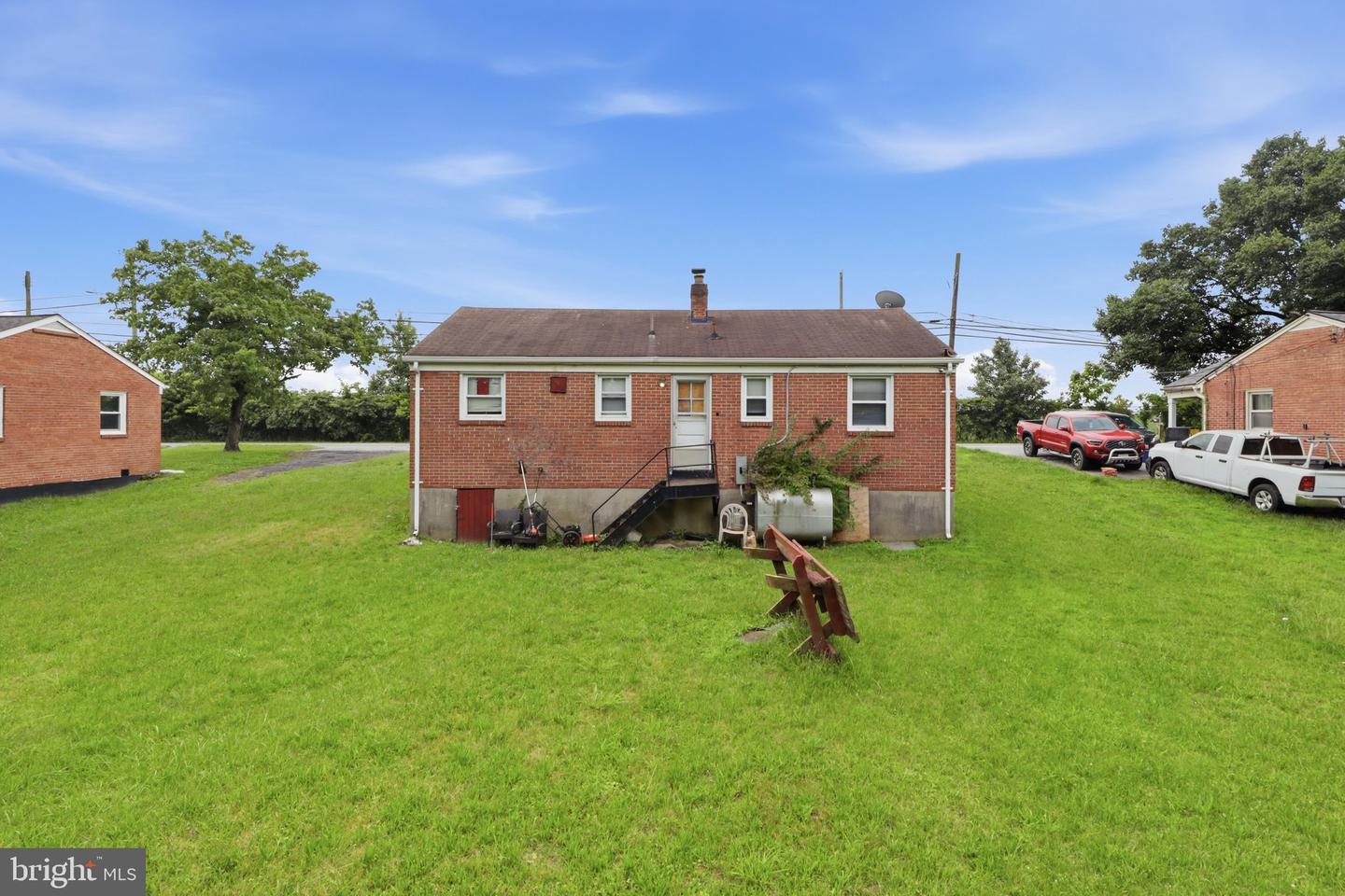5436 Odell Rd Property Photo 17