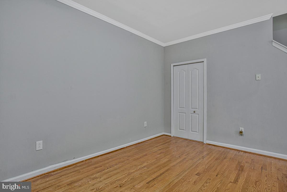 16608 Eastview Ter Property Photo 14