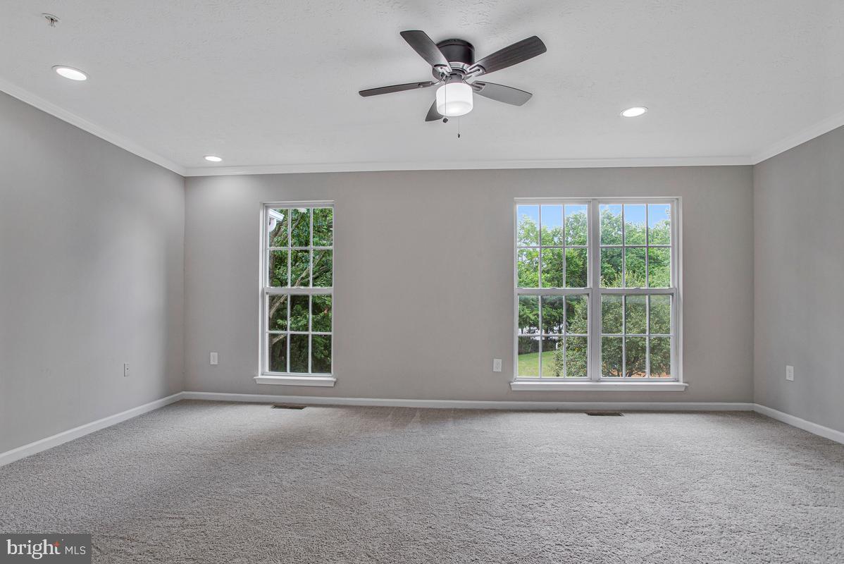 16608 Eastview Ter Property Photo 20