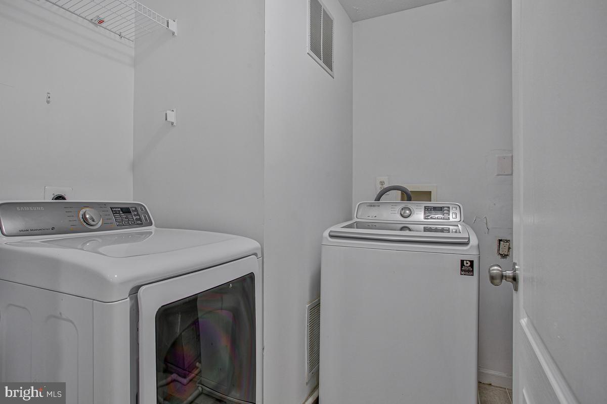 16608 Eastview Ter Property Photo 26