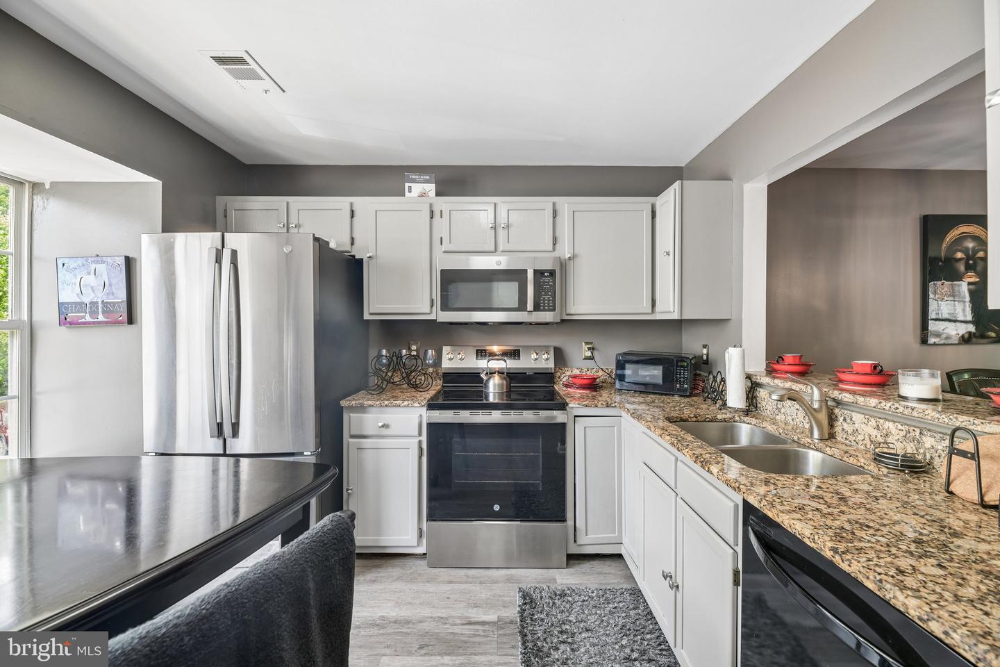 4229 Apple Orchard Ln #4 Property Photo 3
