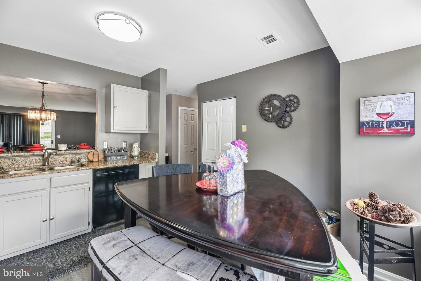 4229 Apple Orchard Ln #4 Property Photo 9
