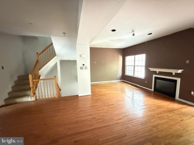 12119 Sutton Ln Property Photo 5
